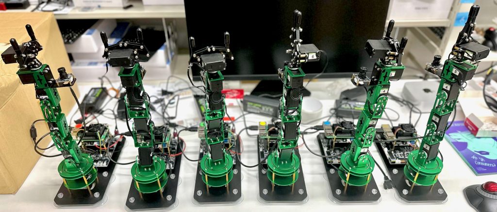 ロボットアーム一同「また寄らせてもら*うで*〜」