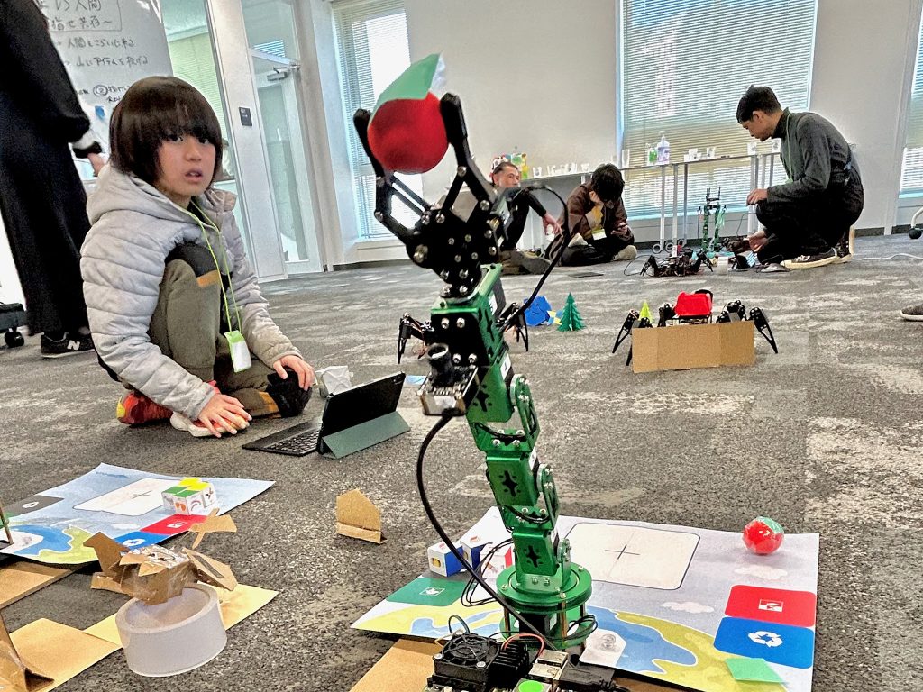 熊の住む森に果実を投げ入れろ！